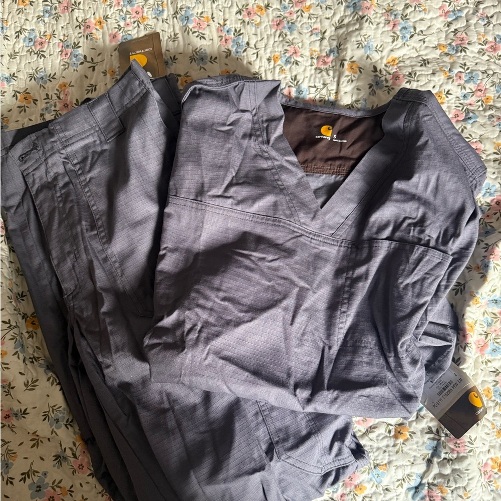 Carhartt Charcoal Scrub Set